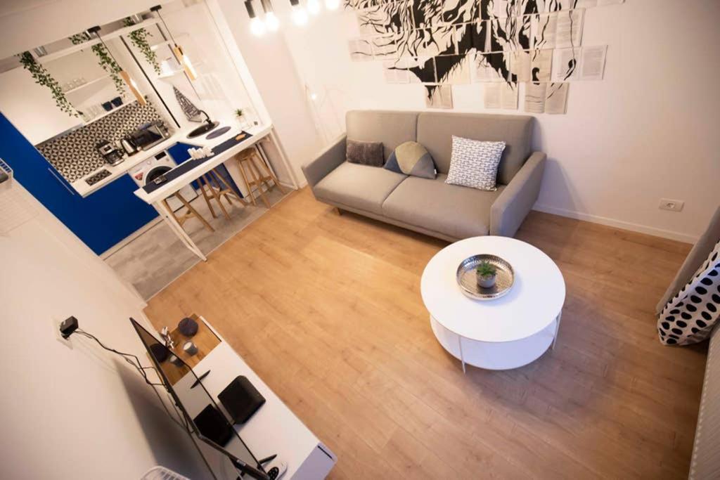 Blue Sky City Center Bucureşti Ngoại thất bức ảnh